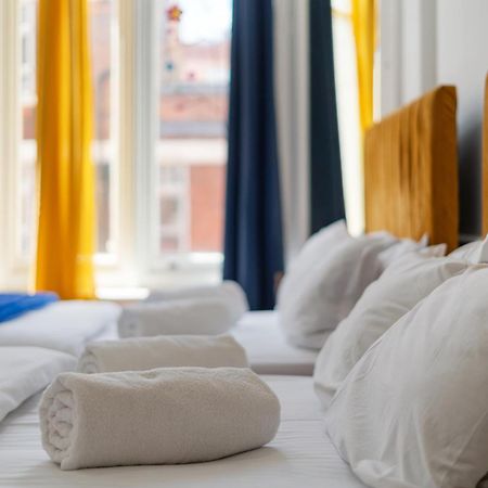 Luxurious Apartments On Oxford Street Лондон Экстерьер фото