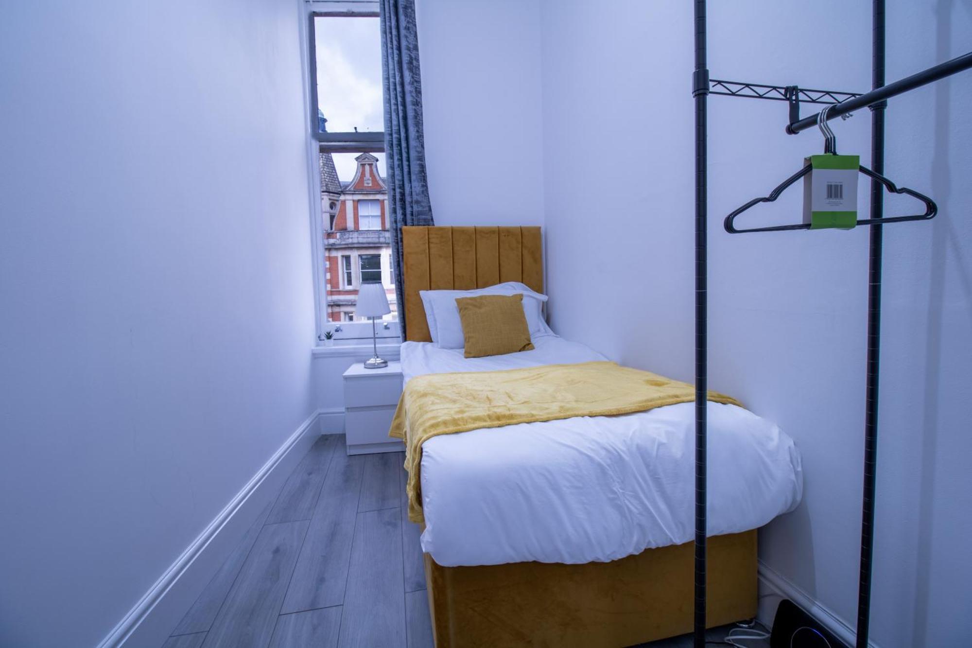 Luxurious Apartments On Oxford Street Лондон Экстерьер фото