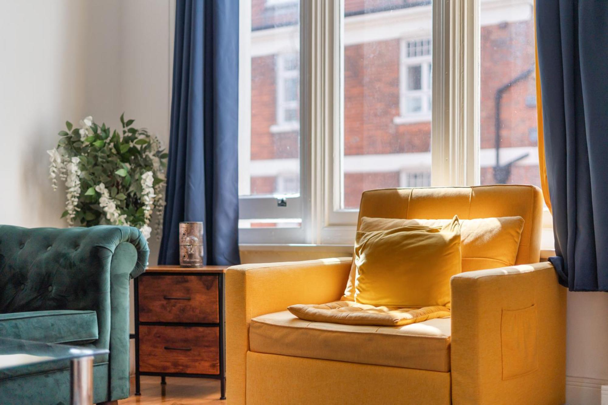 Luxurious Apartments On Oxford Street Лондон Экстерьер фото