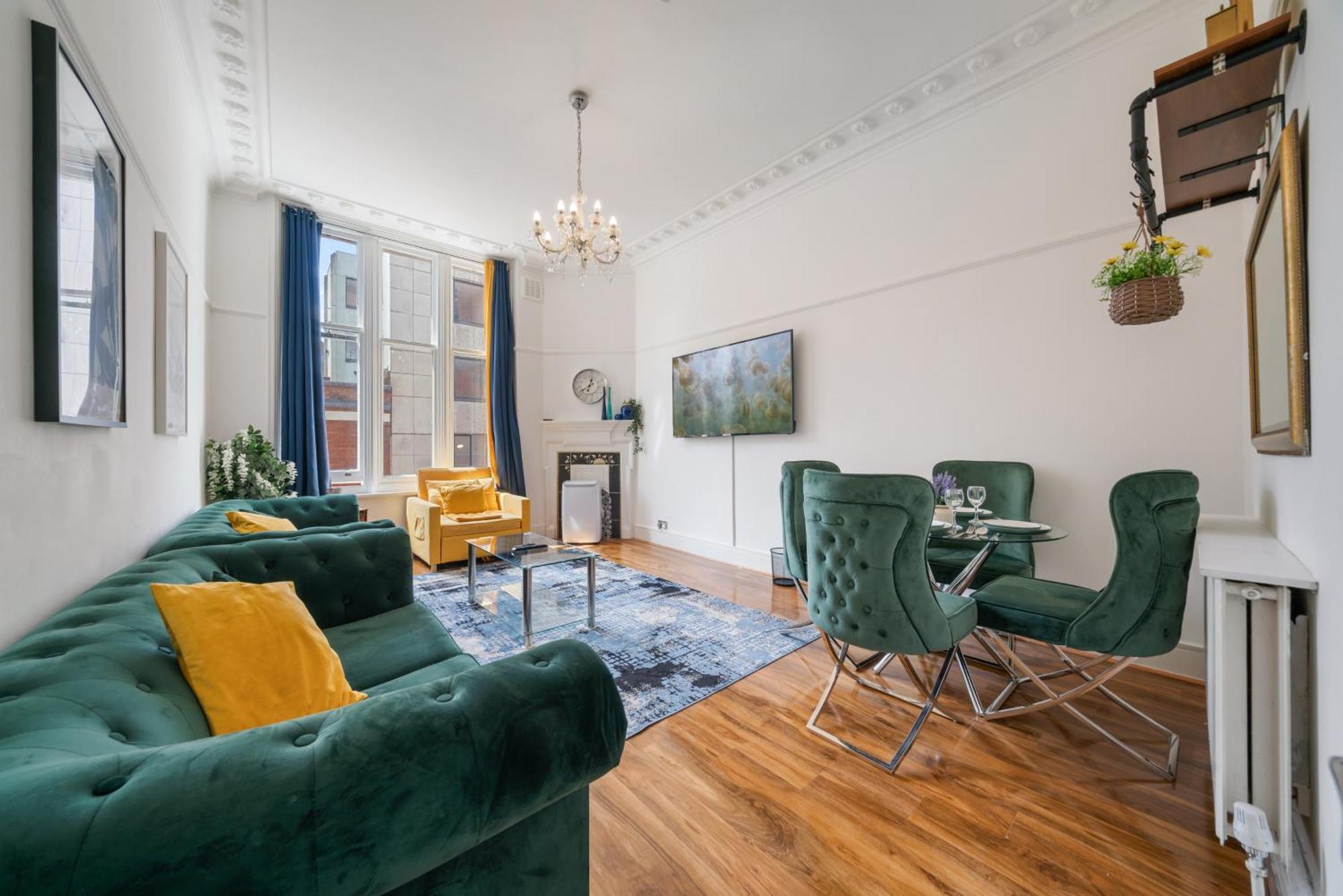 Luxurious Apartments On Oxford Street Лондон Экстерьер фото