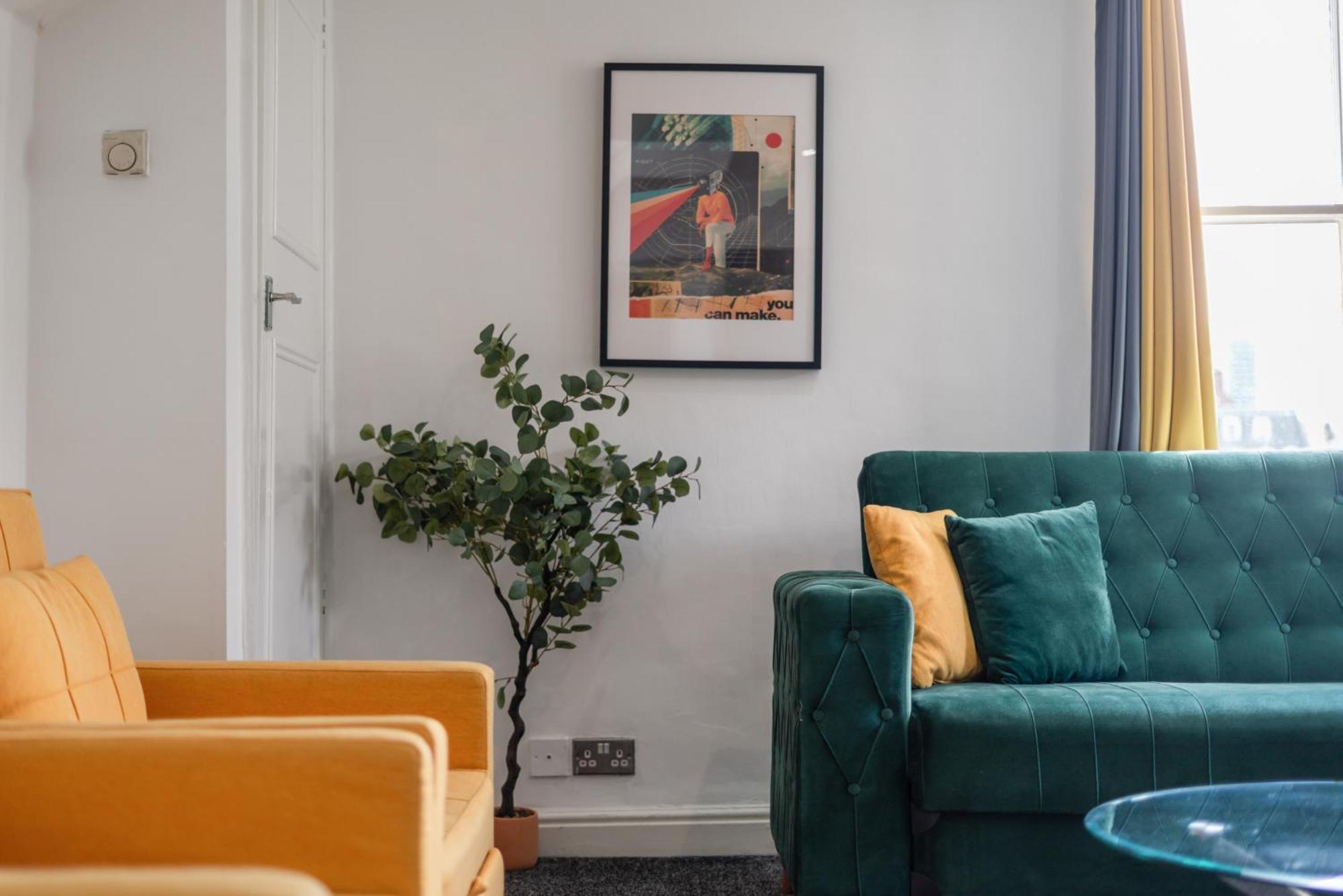Luxurious Apartments On Oxford Street Лондон Экстерьер фото
